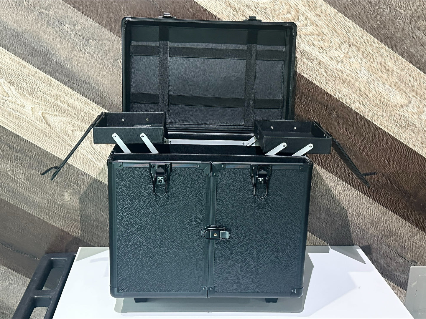 SELECT BEAUTY CASE
